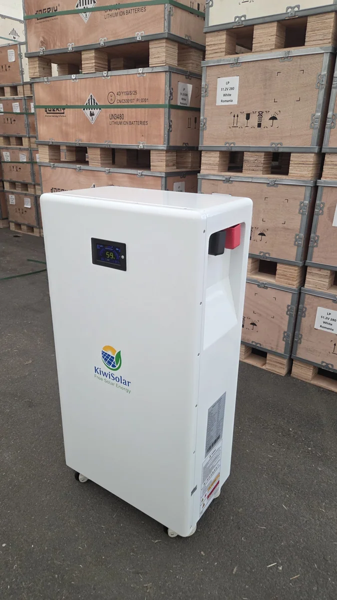 Baterie LiFePO4 51.2V 300Ah 15kWh verticala, roti
