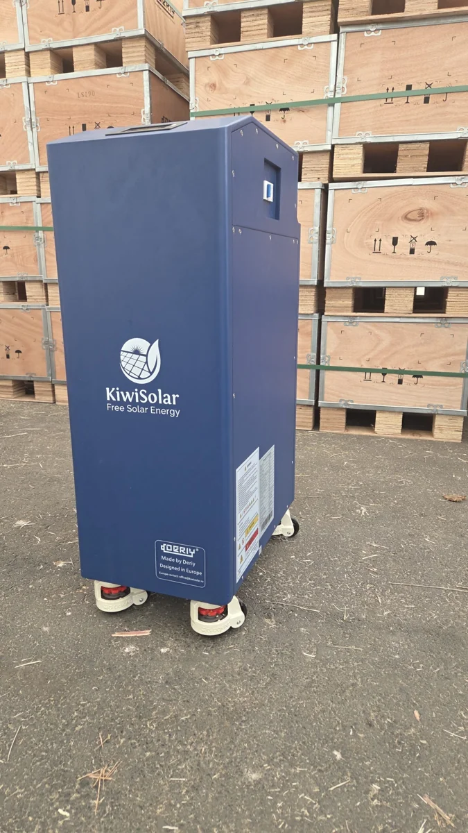 Baterie LiFePo4 51.2V 17kWh verticala, roti